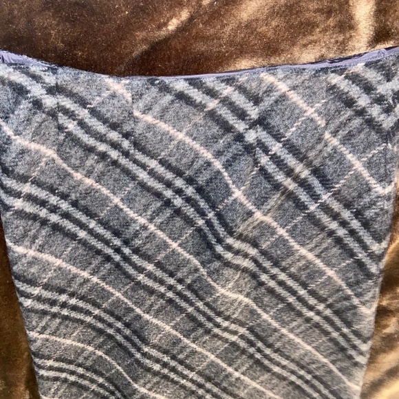 Burberry Italy Gray Pink Check Wool Midi A Line Skirt Size 6 NWT - Picture 5 of 8